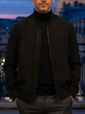 Vince Soft Lyocell Twill Full-Zip Bomber Jacket in Black - Size S